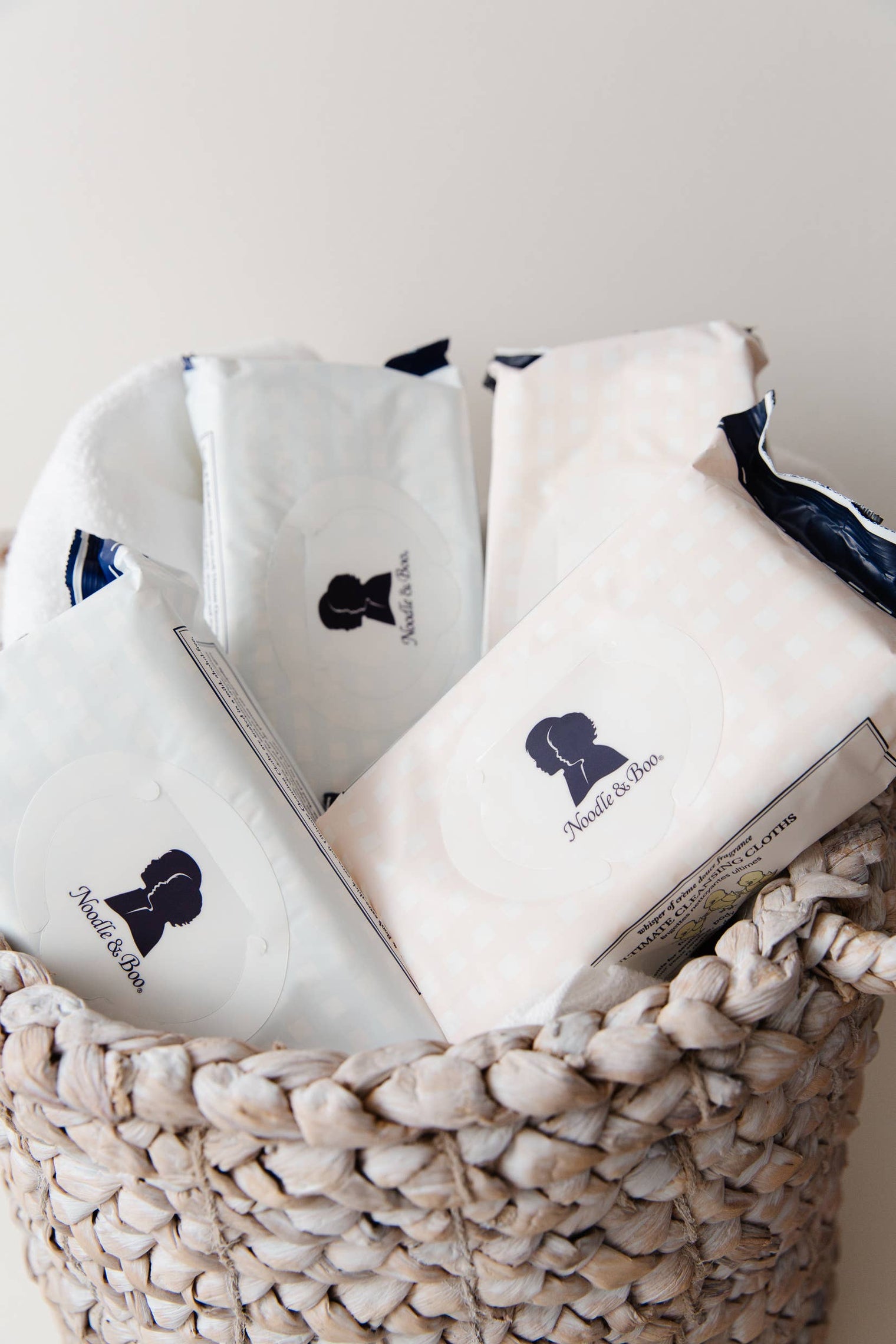 Ultimate Baby Cleansing Cloths, Crème Douce, 72ct per pack