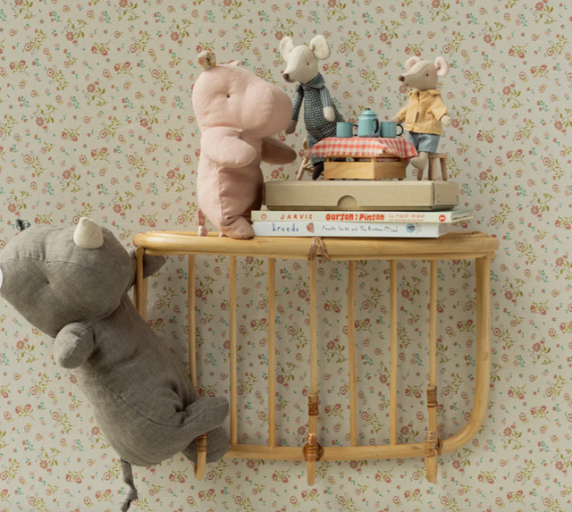 Safari Friends Small Soft Rose Hippo