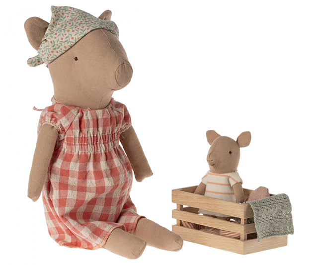 Maileg Girl Pig