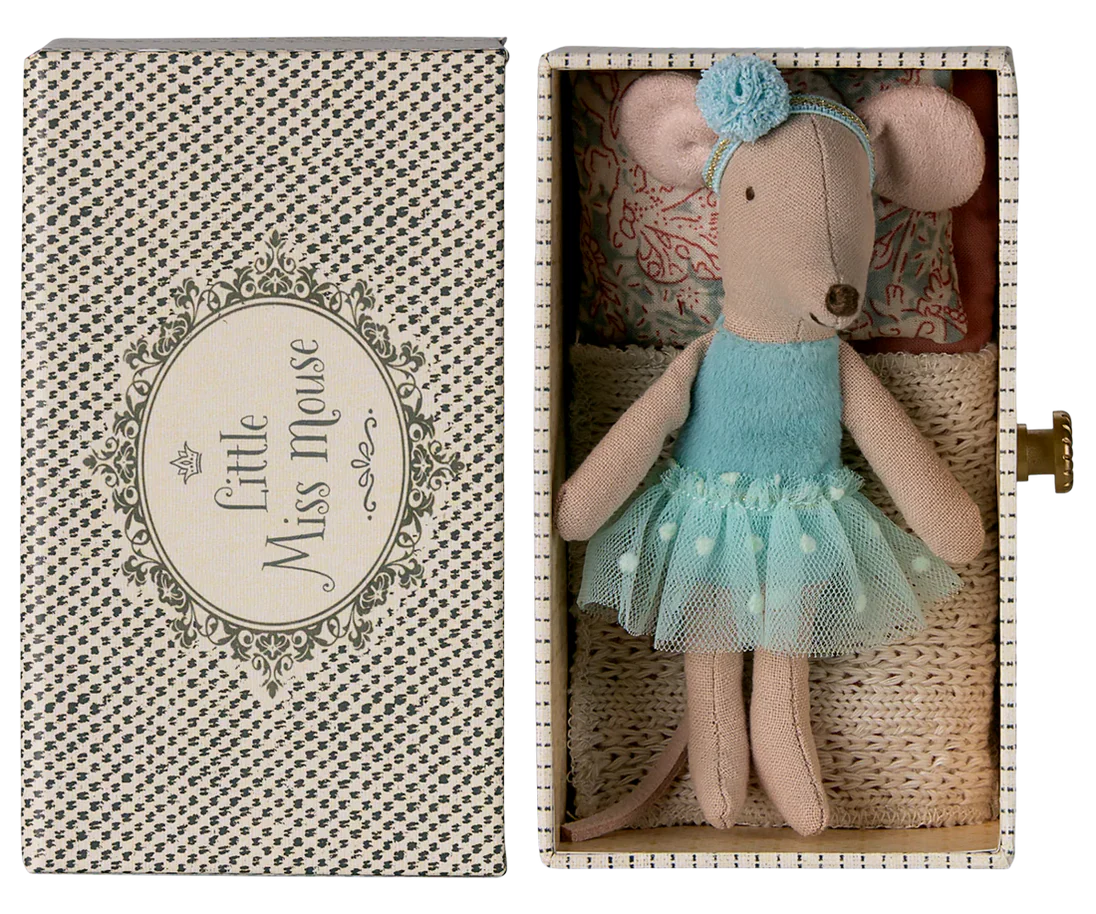 Maileg Dance Mouse In A Daybed, Little Sister In Mint