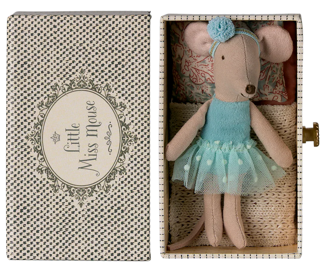 Maileg Dance Mouse In A Daybed, Little Sister In Mint