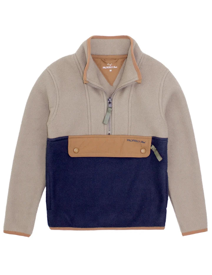 Boys wallaby pullover lake