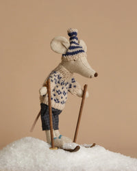 Winter Mouse With Ski Set, Dad-Blue
