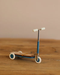 Maileg Mouse Kickboard - Blue