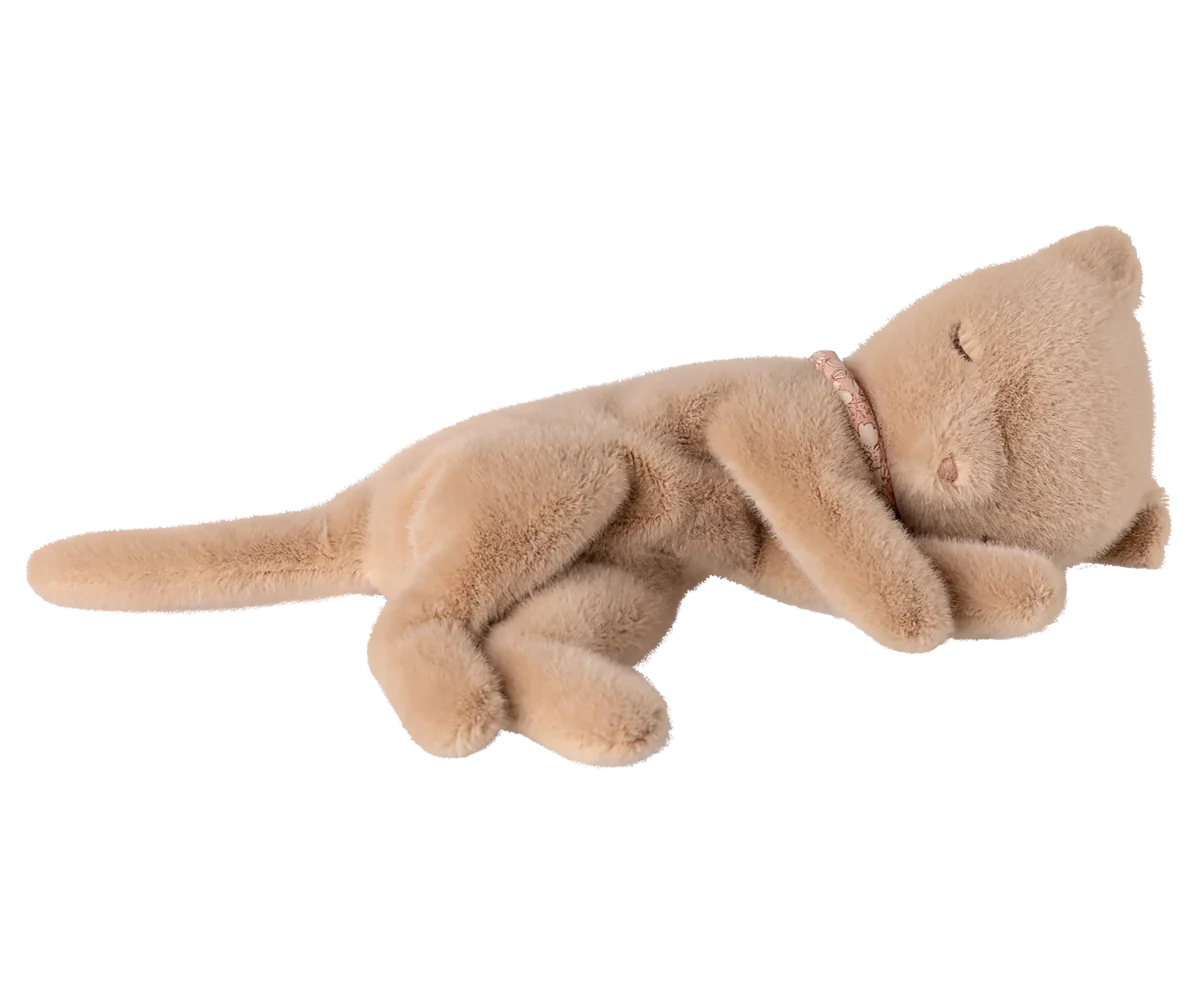Small Sleeping Kitten - Cream Peach