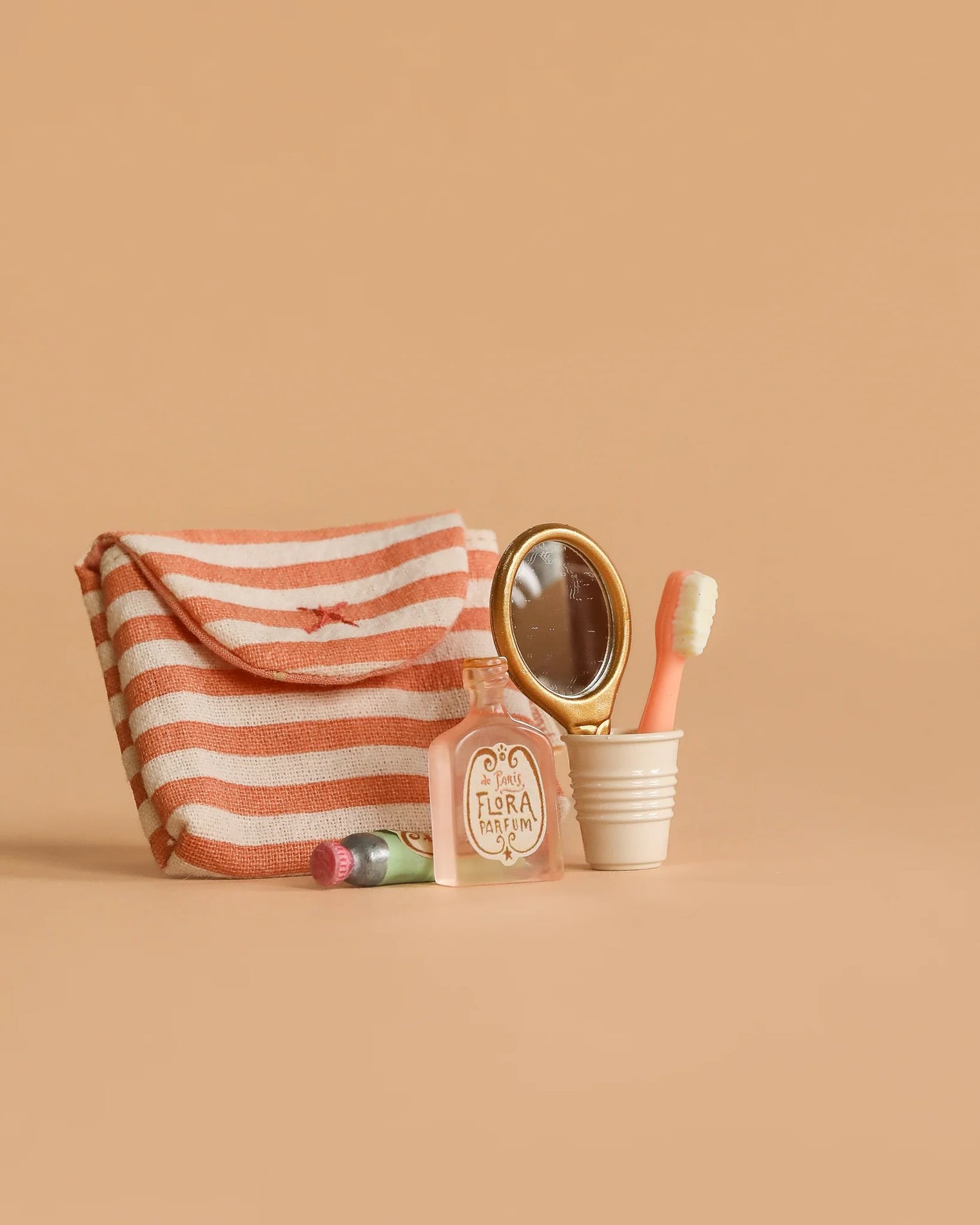 Toothbrush Set in Bag, Mouse - Coral Stripe