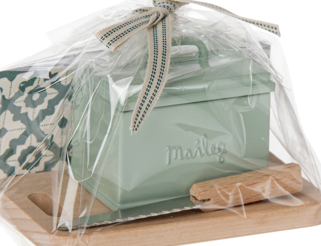 Bread Box w/ Utensils