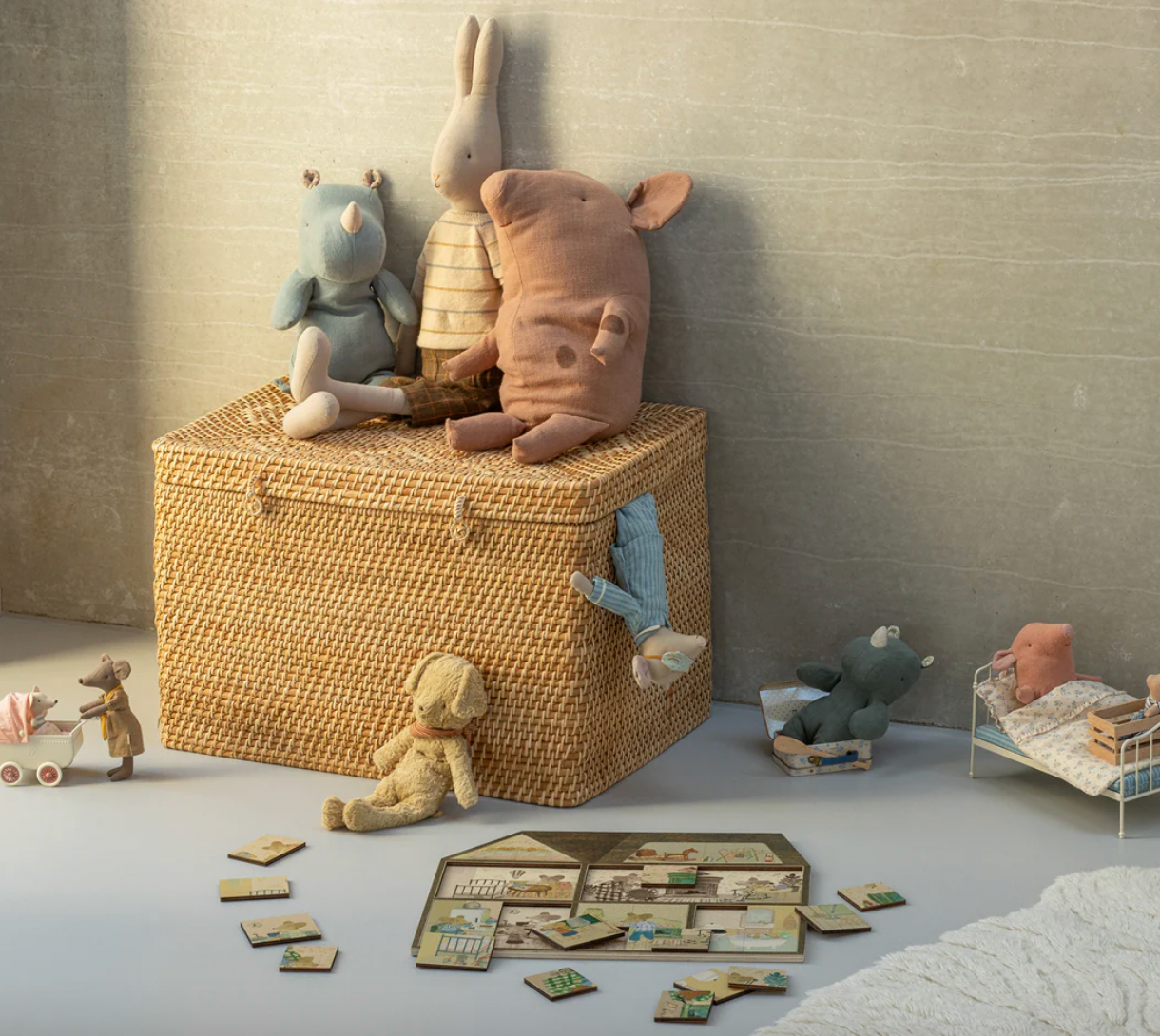 Maileg Mouse Hole Farmhouse Puzzle