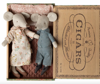 Maileg Grandma & Grandpa In A Cigar Box