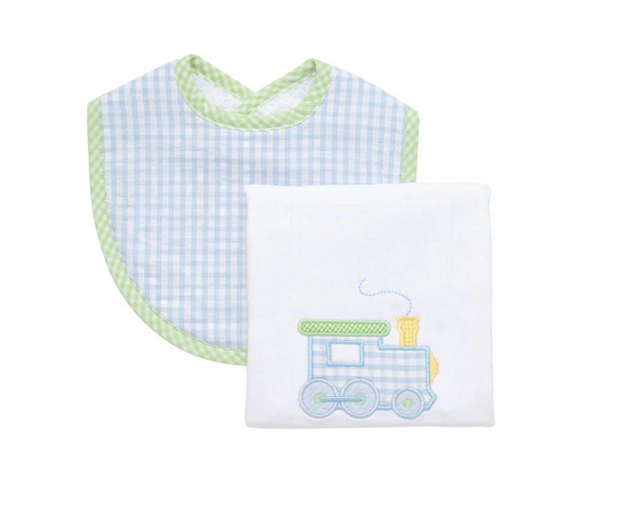 Train Basic Bib & Burp Boxed Set