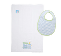 Train Basic Bib & Burp Boxed Set