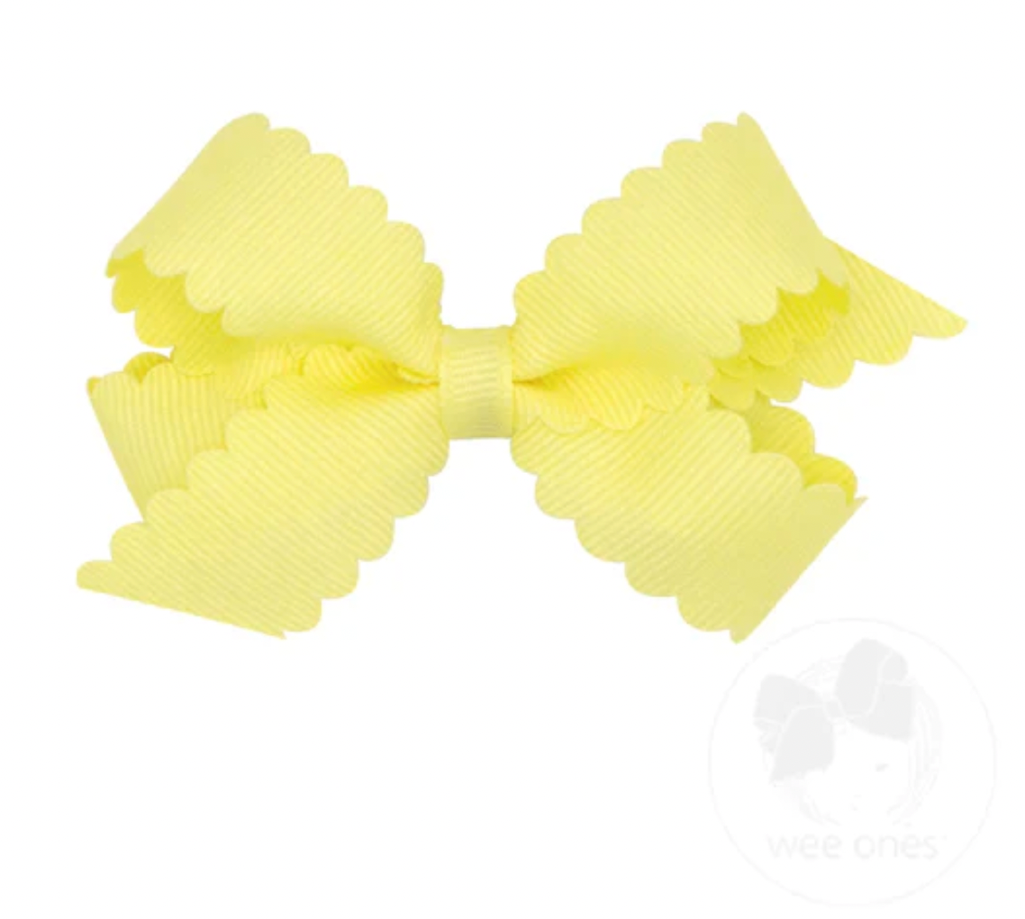 Mini Grosgrain Hair Bow with Scalloped Edge, Light Yellow