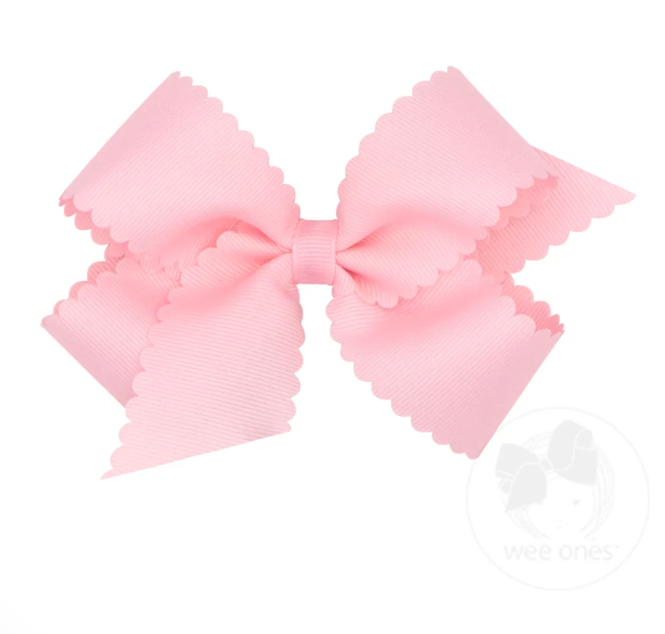 Medium Grosgrain Hair Bow with Scalloped Edge, Light Pink